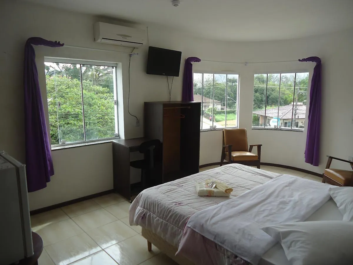 Iria'S Hotel Timbo